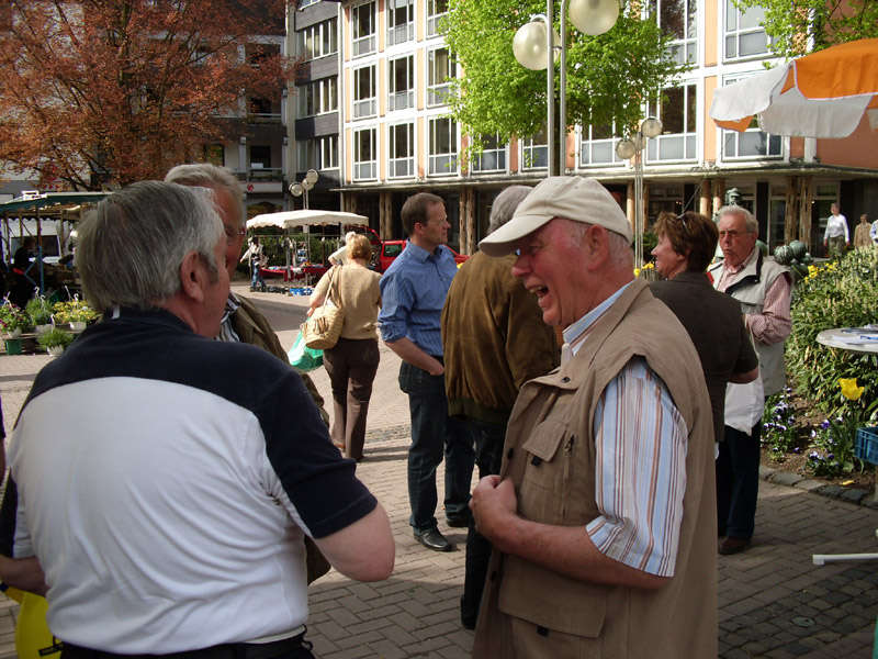 14.42.2010 - 29.04.2010, Info.-Stand am Markt mit Eckhard Uhlenberg MdL - 29.04.2010 Info.-Stand am Marktplatz mit Eckhard Uhlenberg MdL