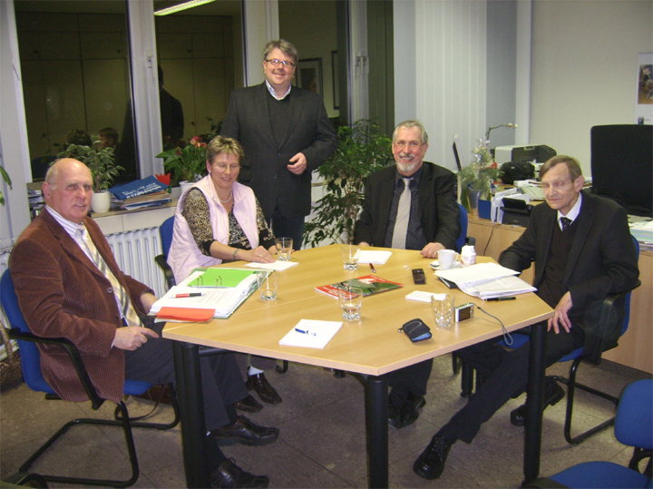 Hans Regenhardt, Gertrud Martin, Gerhard Greczka, Hermann Arndt, Josef Schmidt (vl)